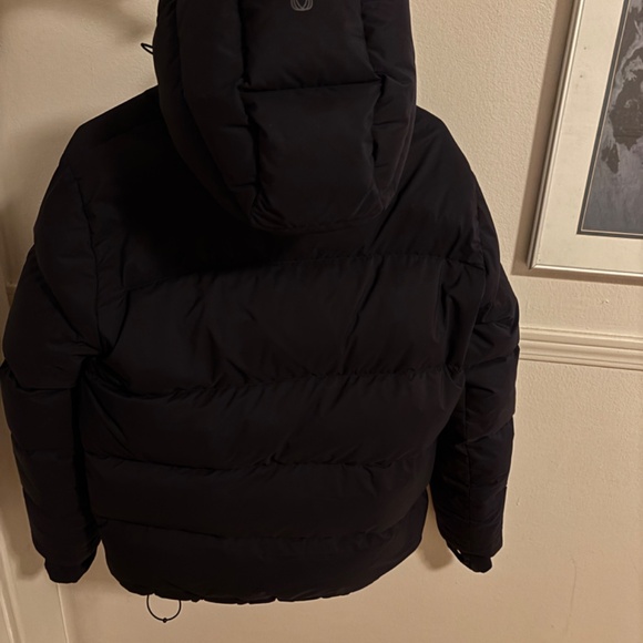 Aritzia Super Puff Jacket S - Picture 2 of 5